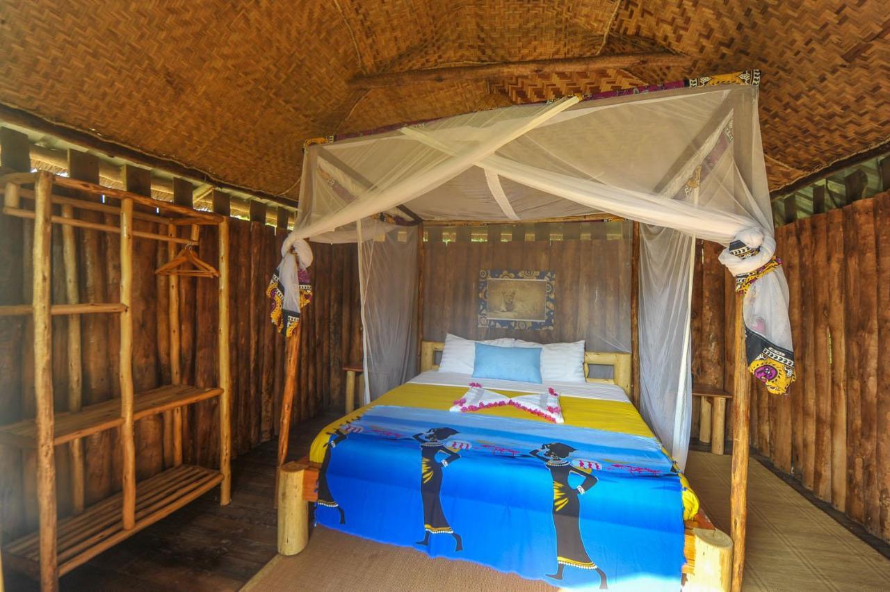 Bullbush River Camp Kihihi Εξωτερικό φωτογραφία